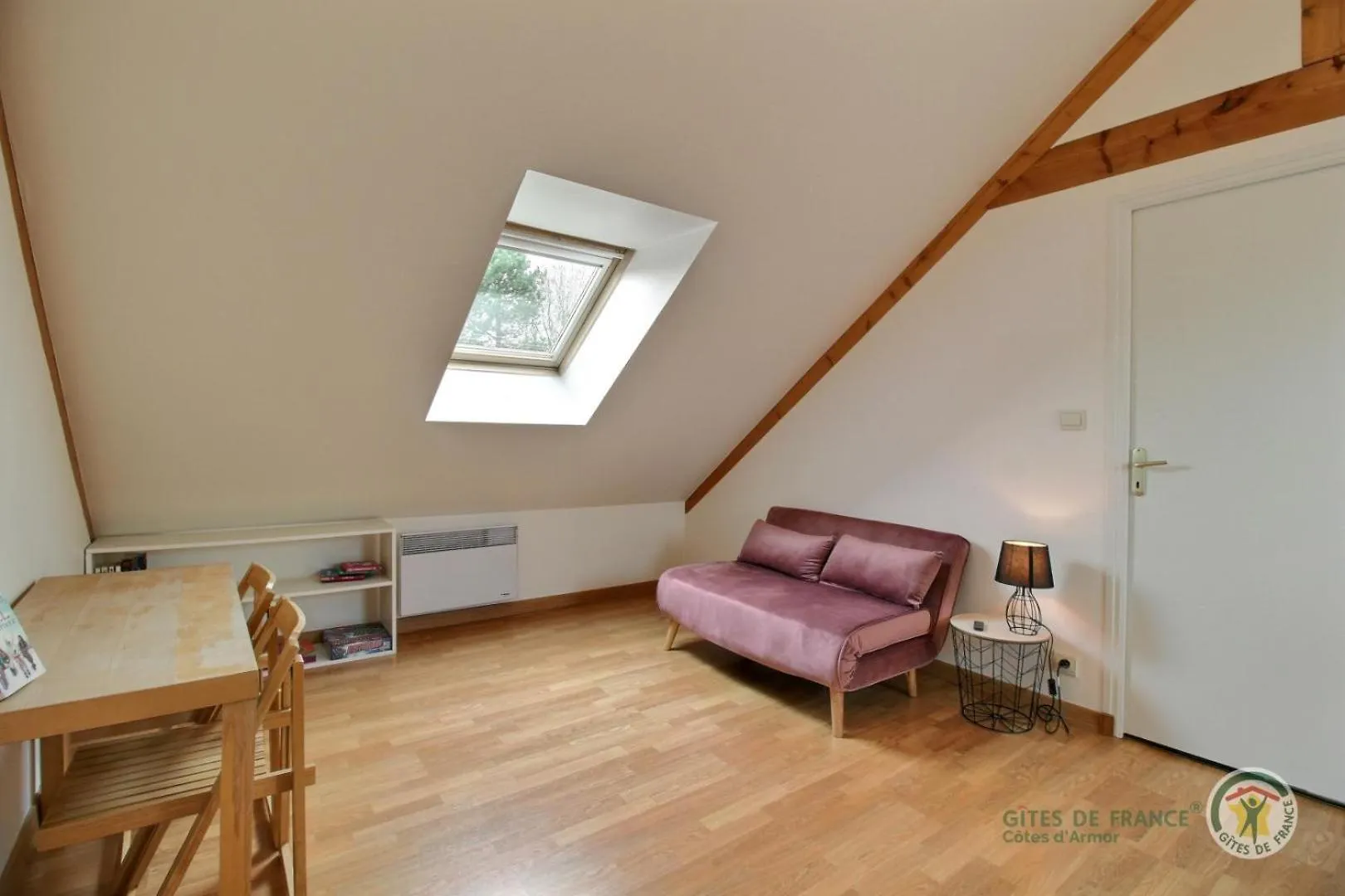 Le Petit Be Vila Pluduno 0*,  França